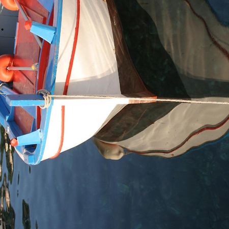 Hotel Clelia Isola di Ustica Exterior photo
