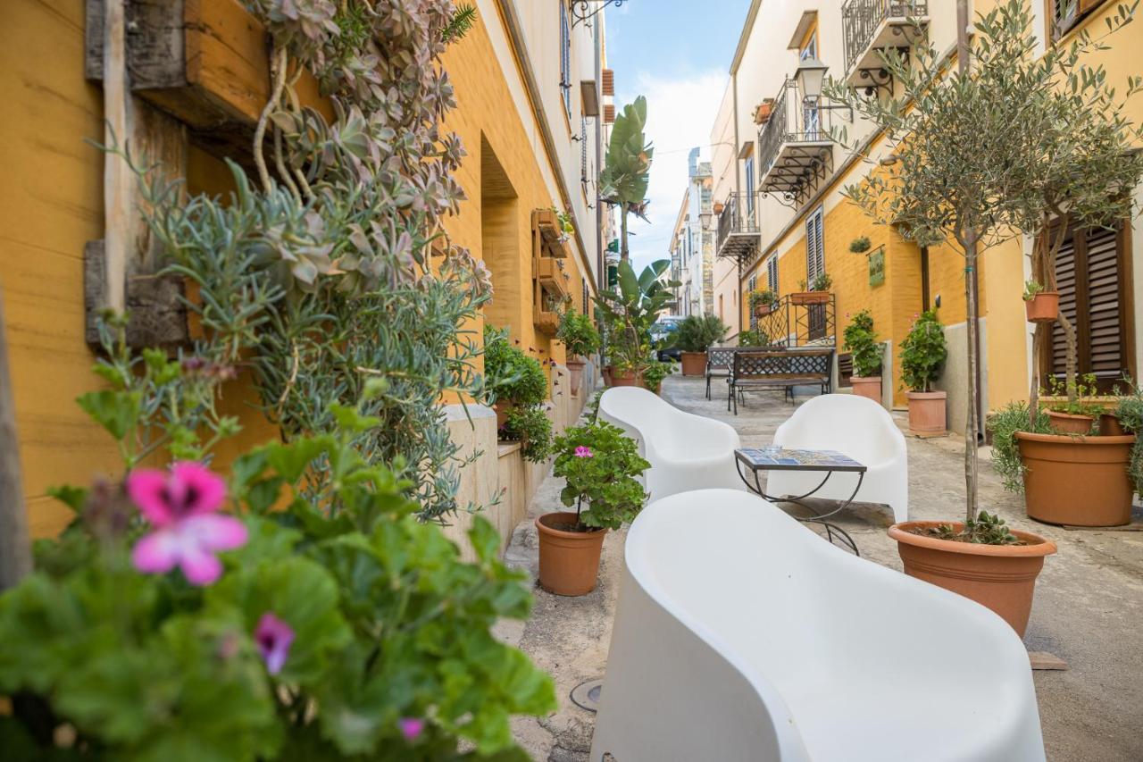 Hotel Clelia Isola di Ustica Exterior photo