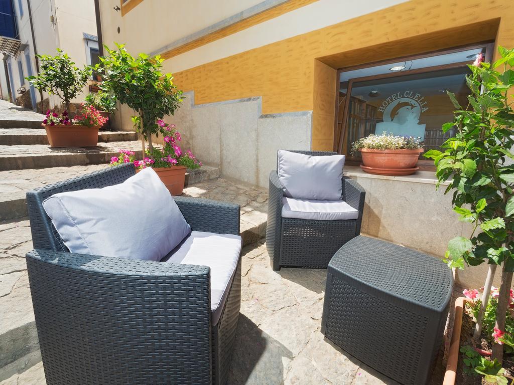Hotel Clelia Isola di Ustica Exterior photo